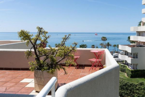 MONKÓ ZANZÍBAR, Benalmadena